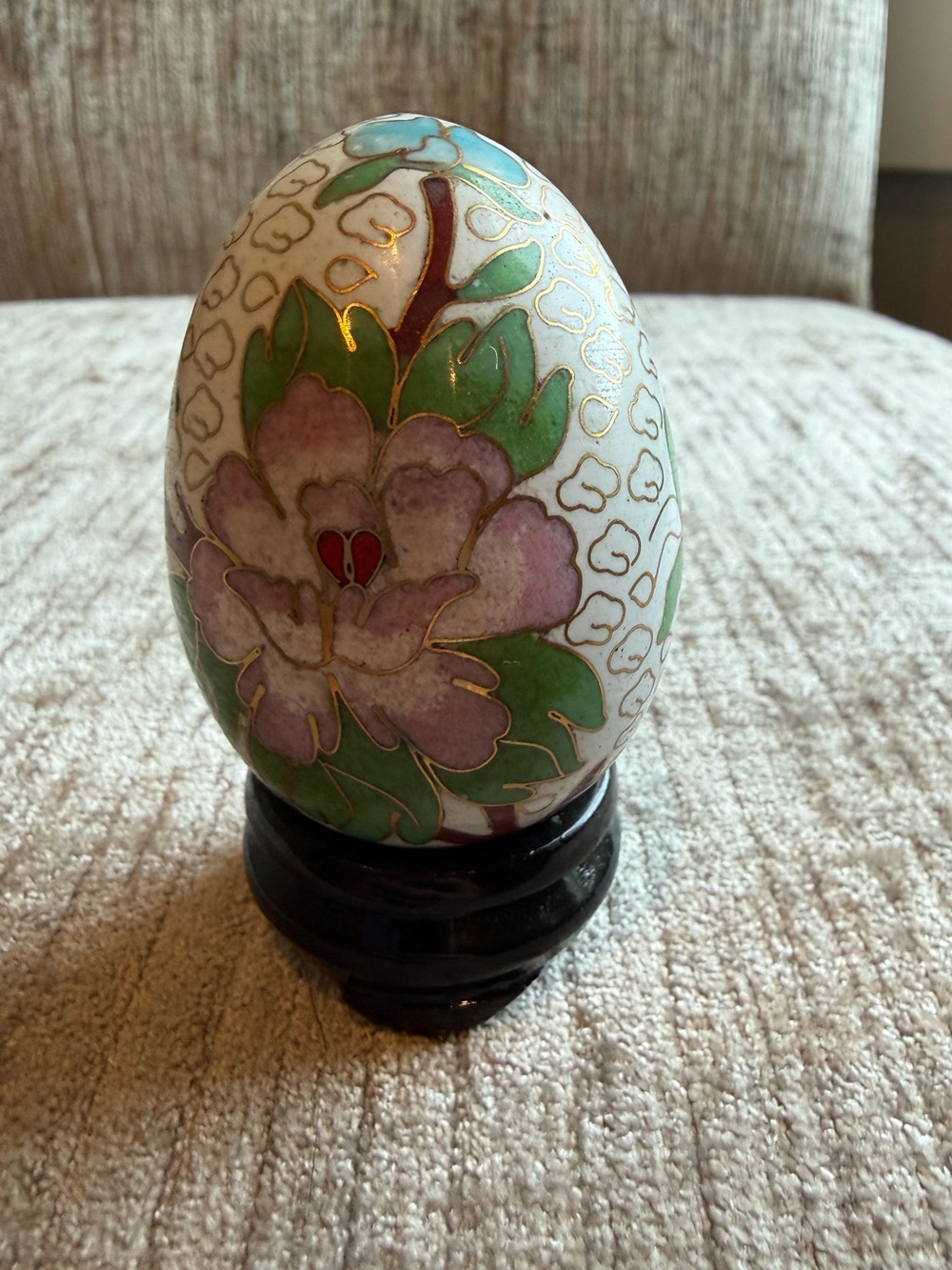 Hand-Painted Floral Vintage Cloisonné Decorative Egg - White, Green, Pink